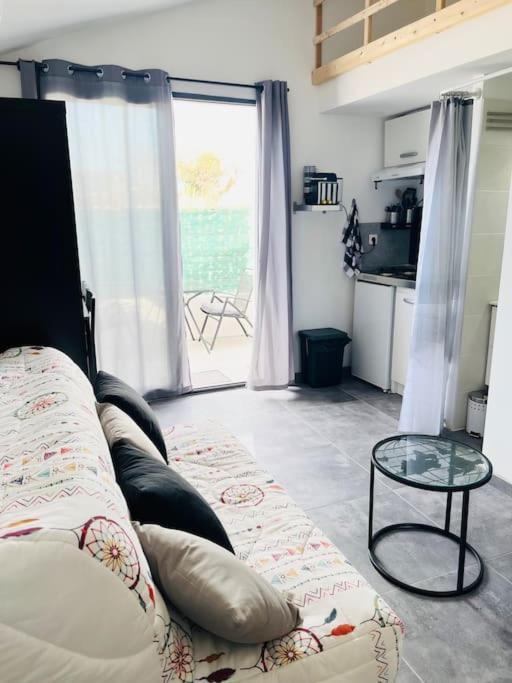 Joli Petit Studio Cosy Marignane Esterno foto